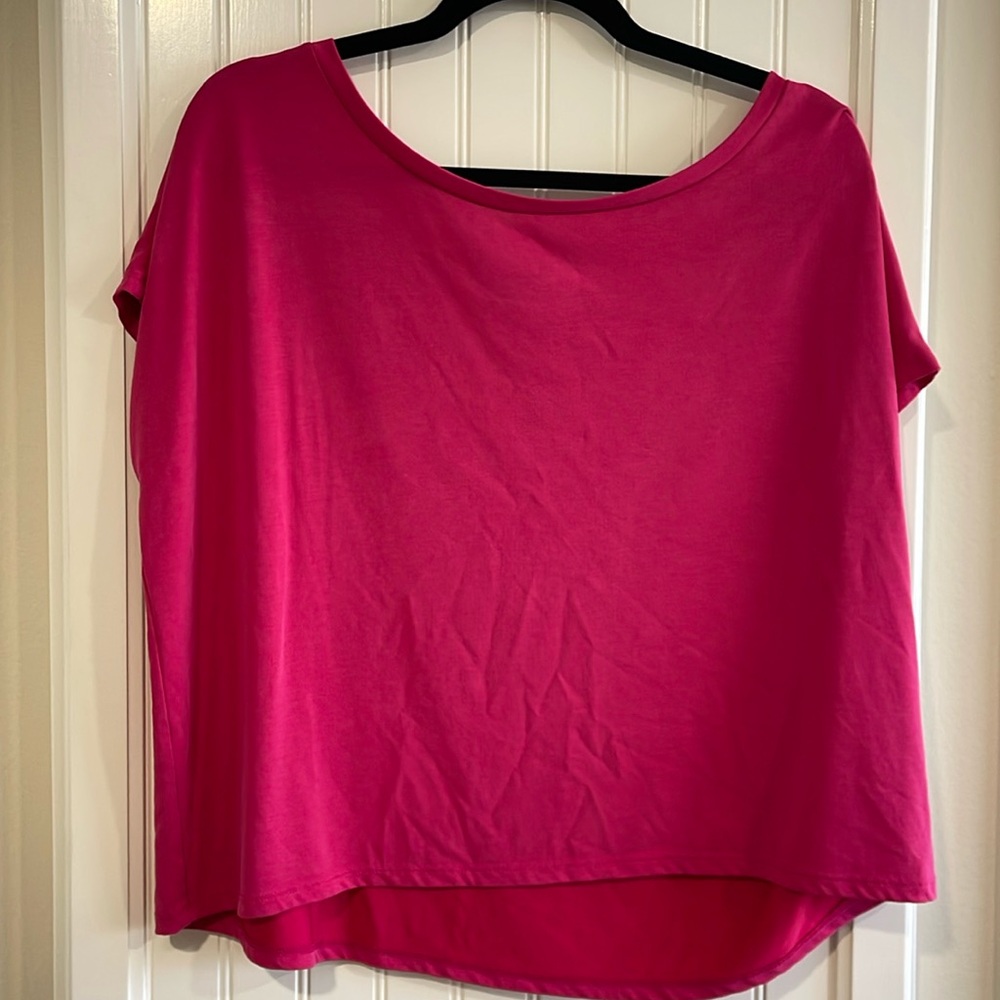 Express modal lounge top